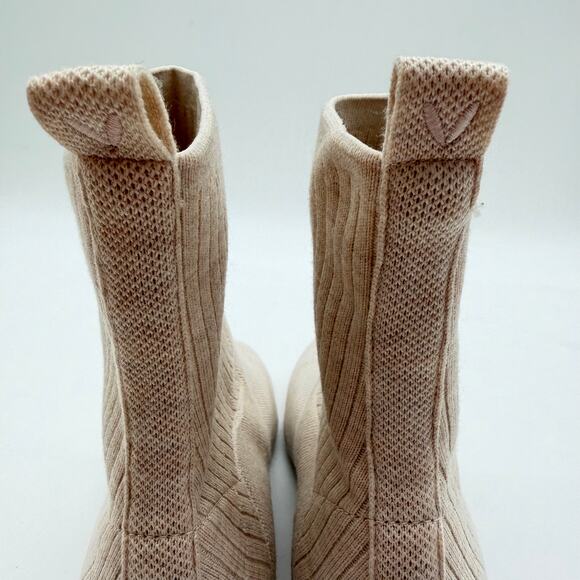 Vivaia Zoe Round Toe Block Heel Old Money Wool Knit Comfort Boots Almond 9.5 - Picture 5 of 9